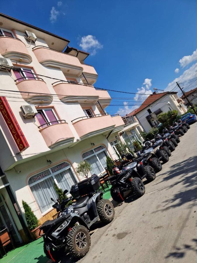 Hotel Montenegro Struga Exterior photo